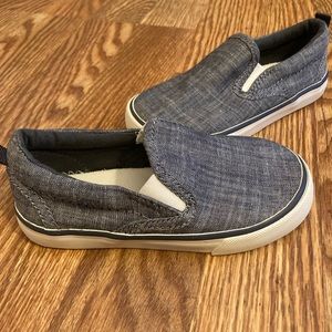 Gap boys chambray slip-on sneaker
